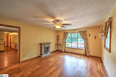 104 Elcon Dr, Greer, SC 29650 photo 11