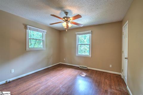 104 Elcon Dr, Greer, SC 29650 photo 17