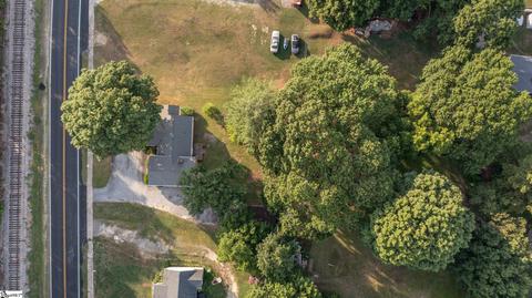 307 Murray Dr, Mauldin, SC 29662 photo 3