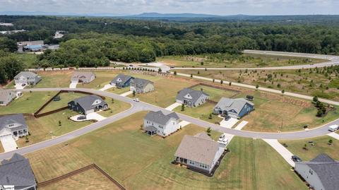 109 Tracker Ct, Easley, SC 29642 photo 4