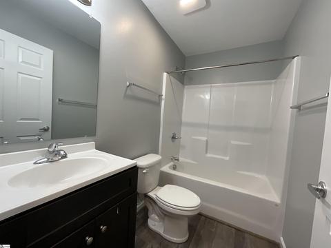 132 Dan St, Greer, SC 29651 photo 5