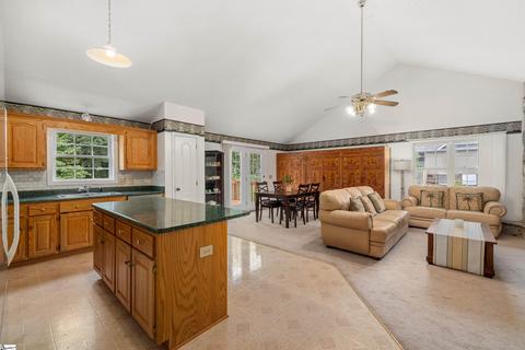 202 Camperdown Ct, Easley, SC 29642 photo 15