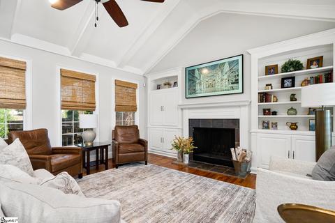 2 Henson Pl, Greer, SC 29650 photo 9