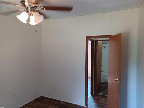 546 Crest Dr, Easley, SC 29640 photo 20