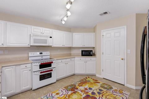 285 Rivers Edge Dr, Easley, SC 29642 photo 9