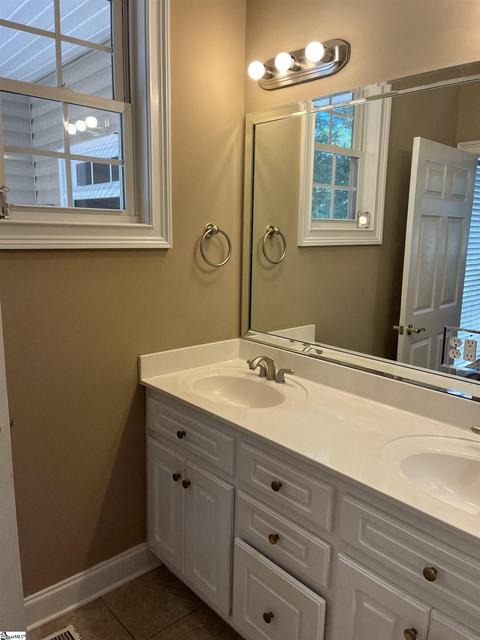 311 Mayfield Rd, Easley, SC 29642 photo 8