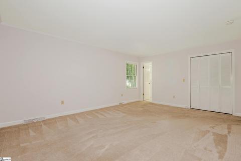 111 E Shallowstone Rd, Greer, SC 29650 photo 17