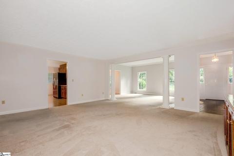 111 E Shallowstone Rd, Greer, SC 29650 photo 7