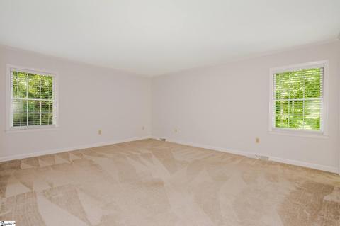 111 E Shallowstone Rd, Greer, SC 29650 photo 15