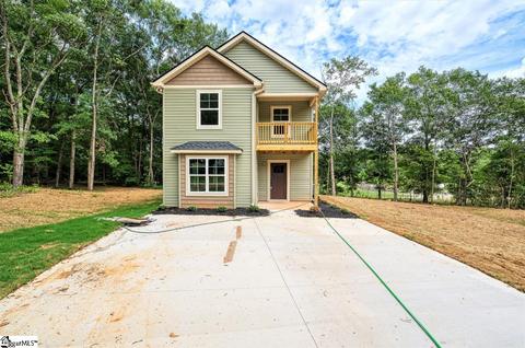 107 Gate Ct, Williamston, SC 29697 photo 1