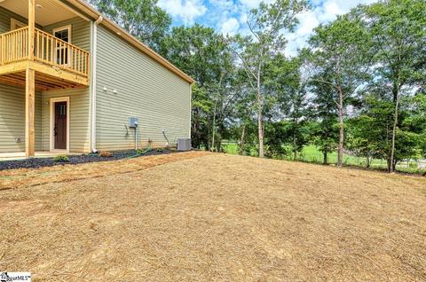107 Gate Ct, Williamston, SC 29697 photo 3