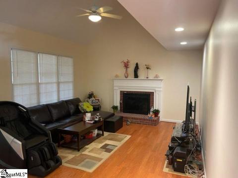 305 W Silverleaf St, Greer, SC 29650 photo 10
