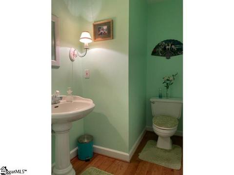 305 W Silverleaf St, Greer, SC 29650 photo 18