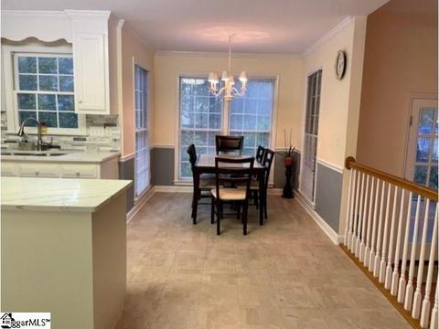 305 W Silverleaf St, Greer, SC 29650 photo 9