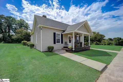 119 Ware St, Greenville, SC 29601