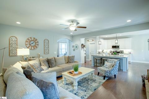 522 Turning Leaf Ln, Greer, SC 29651 photo 7