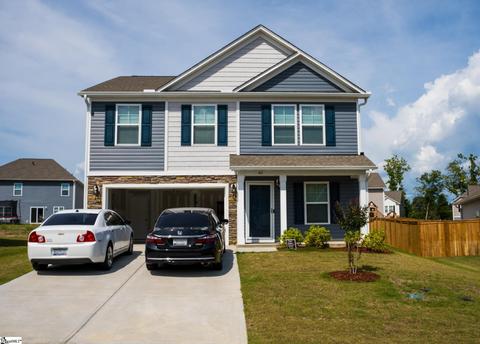 411 Icebow Rd, Fountain Inn, SC 29644