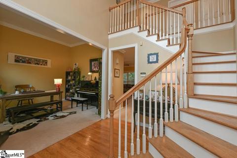 2 Kates Ct, Greer, SC 29650 photo 3