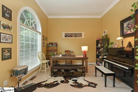 2 Kates Ct, Greer, SC 29650 photo 4