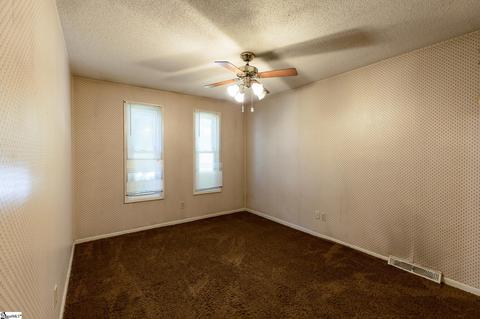 33 Paddock Ln, Greer, SC 29650 photo 23