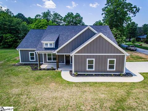 101 Garrett St, Fountain Inn, SC 29644