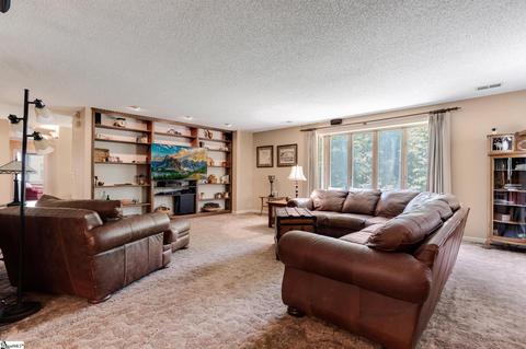 1318 Earls Bridge Rd, Easley, SC 29640 photo 14