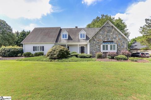 209 Holborne Dr, Easley, SC 29642 photo 1