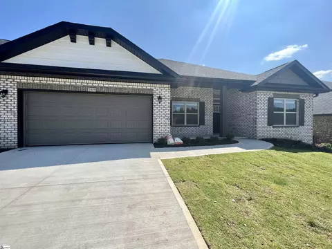 349 Cypress Hollow Lot Apt 143 Trl #LOT 143, Piedmont, SC 29673