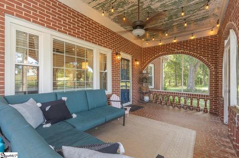 444 Finley Rd, Easley, SC 29642 photo 4