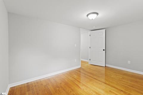 911 E Main St, Seneca, SC 29678 photo 17