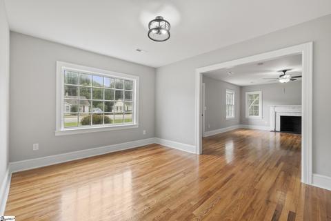 911 E Main St, Seneca, SC 29678 photo 7