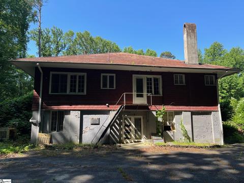 3357 Lynn Rd, Tryon, NC 28782 photo 2