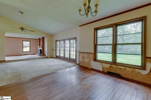 605 Devenger Rd, Greer, SC 29650 photo 8