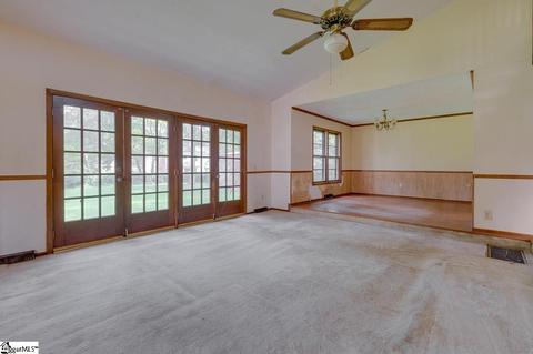 605 Devenger Rd, Greer, SC 29650 photo 5
