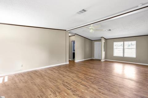 340 Ruby Elizabeth Dr, Greer, SC 29651 photo 7