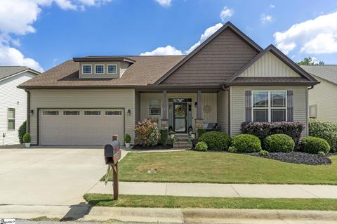 644 Chartwell Dr, Greer, SC 29650 photo 1