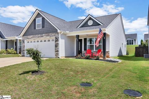 533 Thomas Edwards Ln, Greer, SC 29651 photo 1
