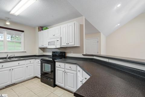 230 Hallmark Cir, Easley, SC 29640 photo 7