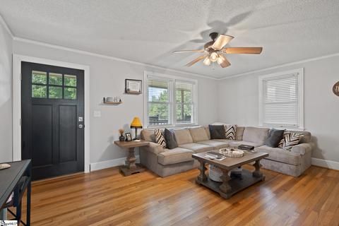 106 Oates Ave, Easley, SC 29640 photo 3