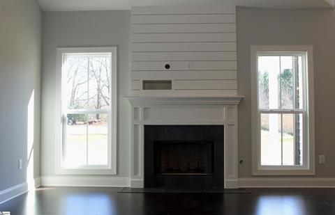 56 Dendy St, Pelzer, SC 29669 photo 2