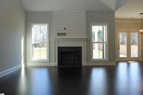56 Dendy St, Pelzer, SC 29669 photo 3