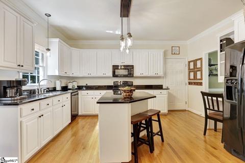 10 Briarberry Ct, Greer, SC 29651 photo 14