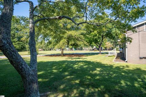 401 Mapleton Dr, Greenville, SC 29607 photo 7