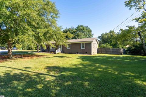 401 Mapleton Dr, Greenville, SC 29607 photo 4