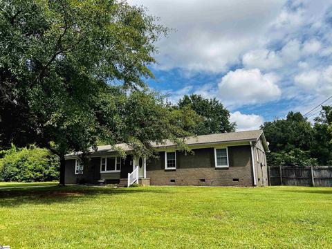401 Mapleton Dr, Greenville, SC 29607 photo 2