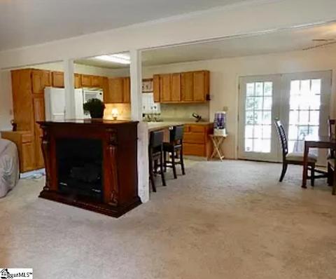 401 Mapleton Dr, Greenville, SC 29607 photo 10
