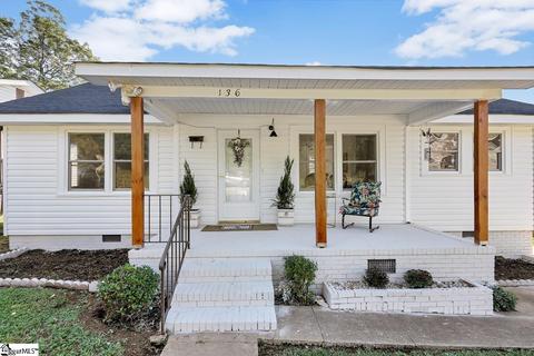 136 Spring St, Greer, SC 29650 photo 2