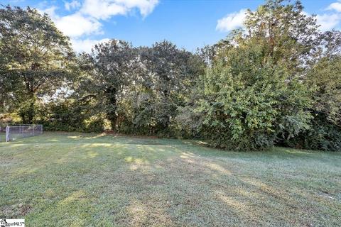 136 Spring St, Greer, SC 29650 photo 7