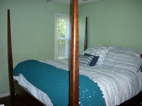 107 Garden Ct, Easley, SC 29642 photo 9