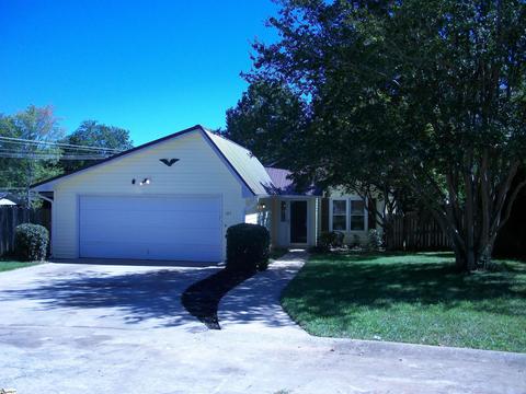 107 Garden Ct, Easley, SC 29642 photo 1